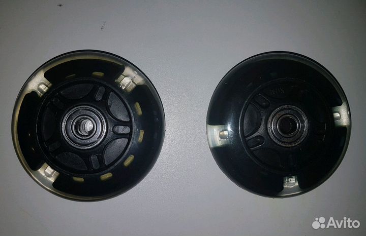 Колеса для самоката 80 мм. Новые, светятся