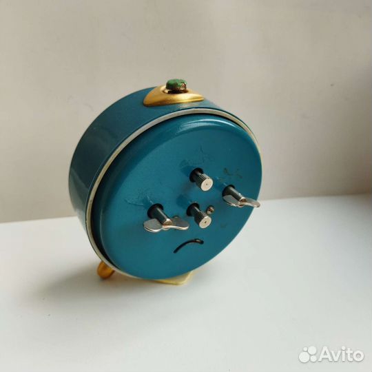Часы будильник Витязь СССР
