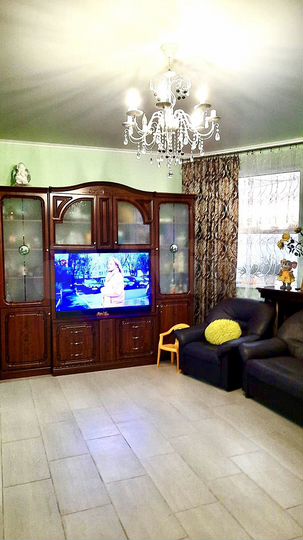 Дом 108 м² на участке 4 сот.