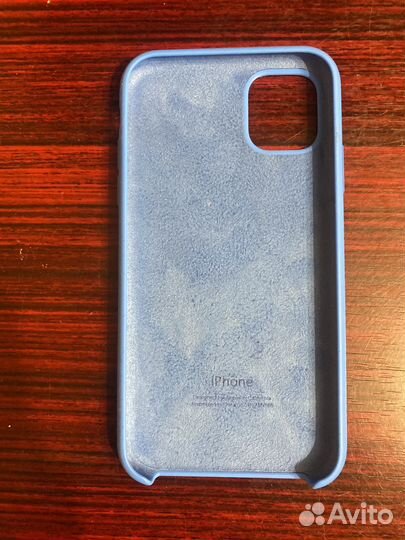 Чехол на iPhone 11