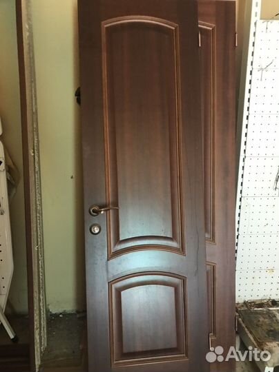 Двери межкомнатные с массива