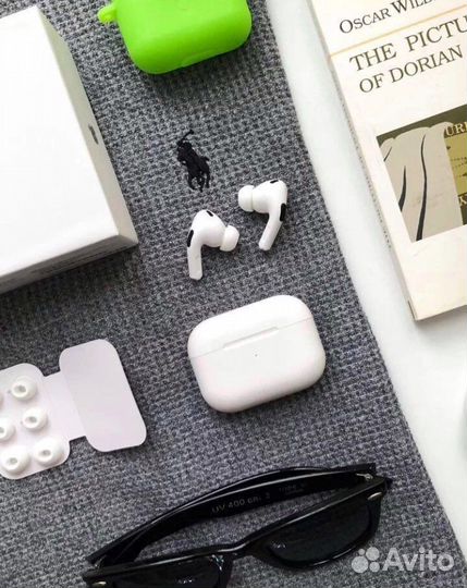 AirPods Pro с шумоподавлением