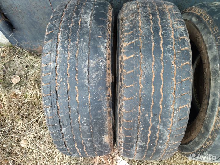 Bridgestone Dueler H/T D840 255/70 R16