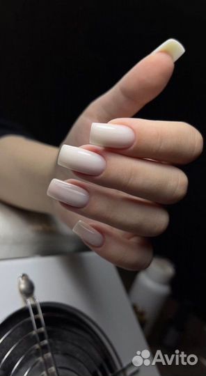 Маникюр