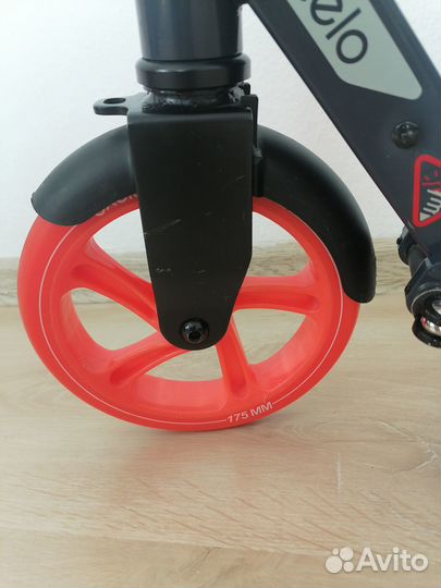 Самокат детский двухколесный бу