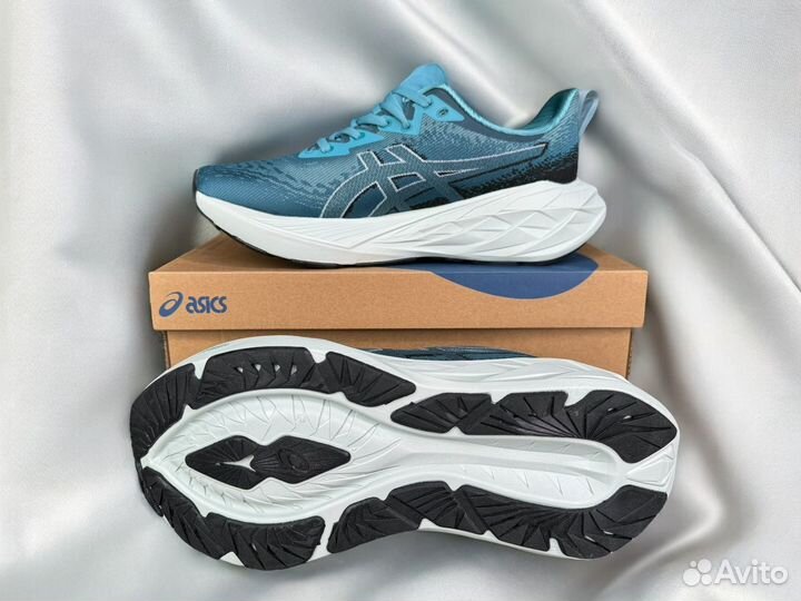 Кроссовки Asics novablast 4