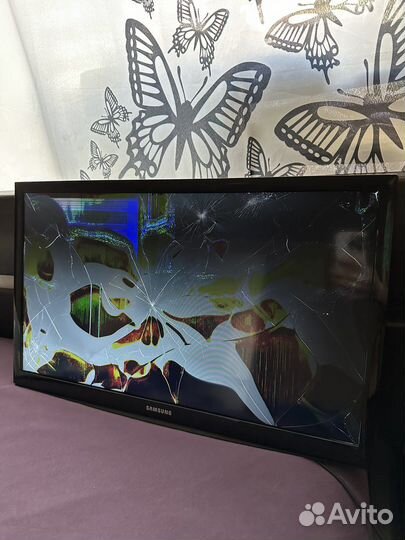 Телевизор samsung SMART tv 24