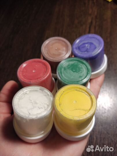 Гуашь 6 цветов и гуашь СССР сухая
