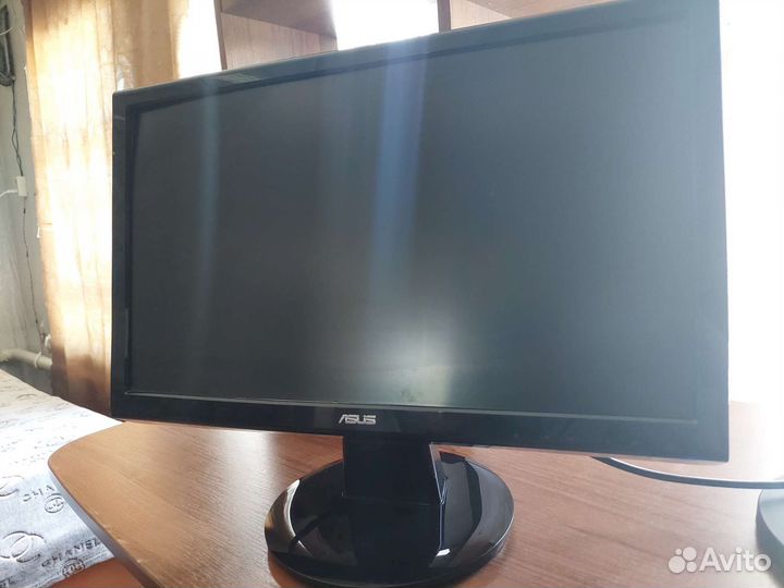 Монитор Asus