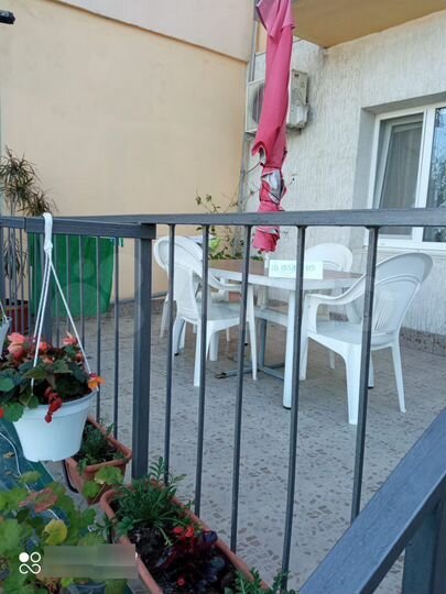 2-к. квартира, 60 м², 1/4 эт.