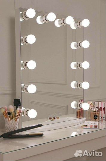 Зеркало гримёрное с лампочками б/у