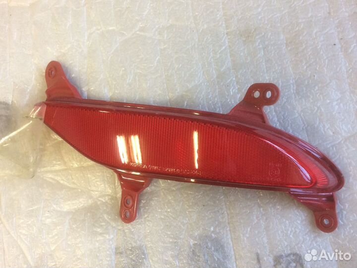 Катафот отражатель задний Hyundai Santa Fe 2012