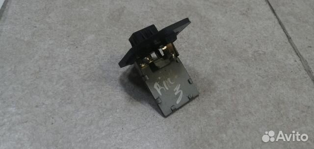 Резистор отопителя Kia Rio 3 UB 2011-2017