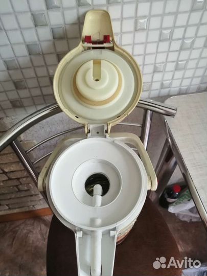 Термос с помпой СССР 3 литра