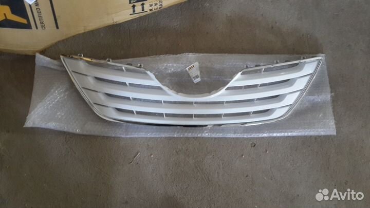 Решетка на камри 06-09