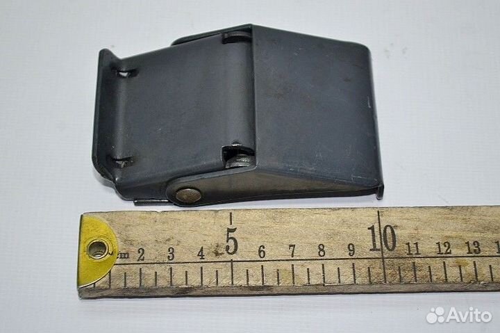 Кронштейн крепления крыла переднего моста, правый