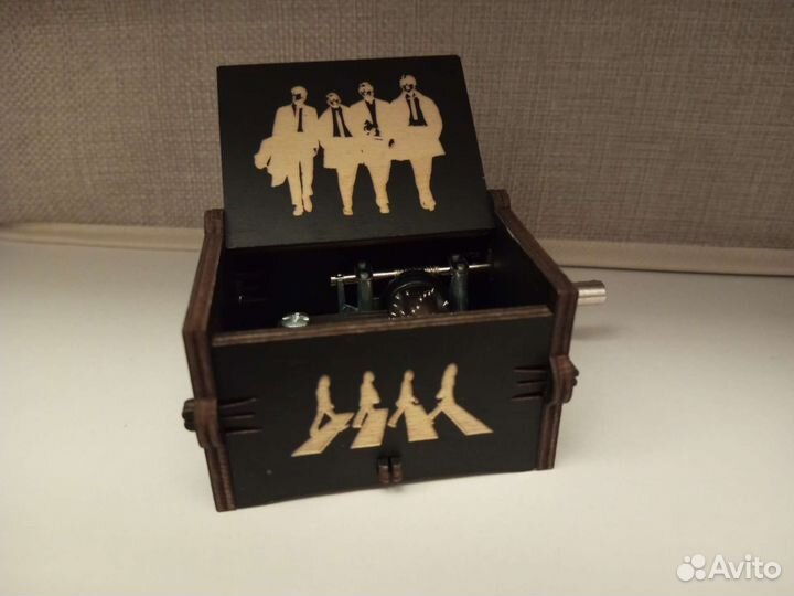 Музыкальная шкатулка Битлз The Beatles