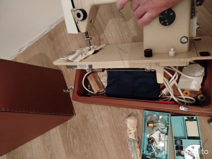 Швейная машинка radom 466