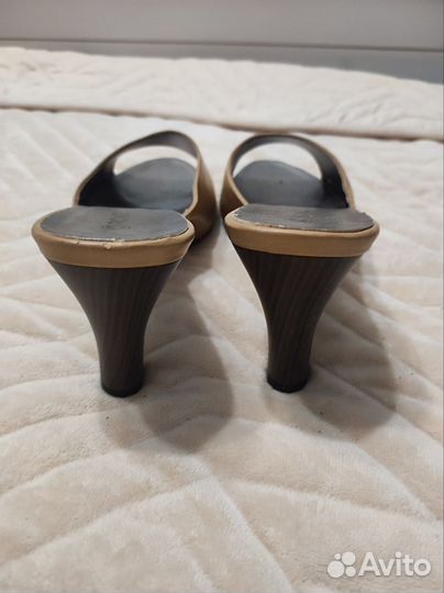 Туфли женские 39 размер бежевые