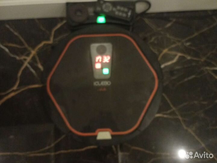 Робот пылесос iclebo arte carbon