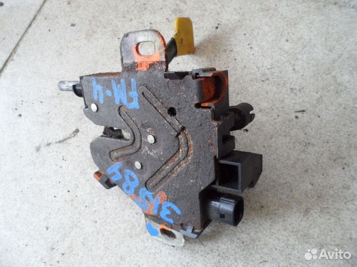 Замок капота Ford Mondeo (4) IV (2007–2010)