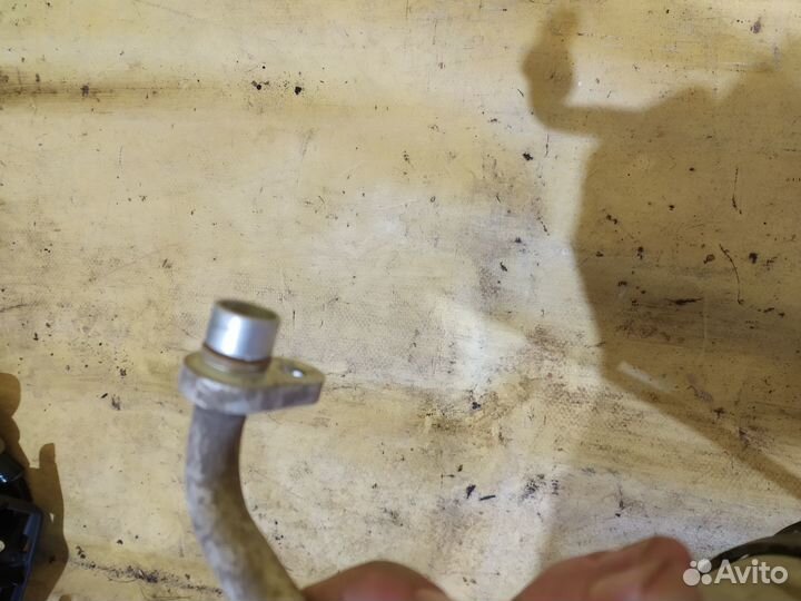 Трубка кондиционера Nissan Qashqai J10