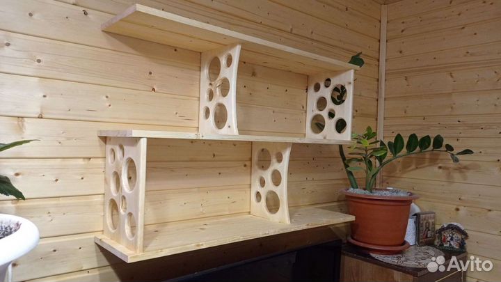 Полочка настенная