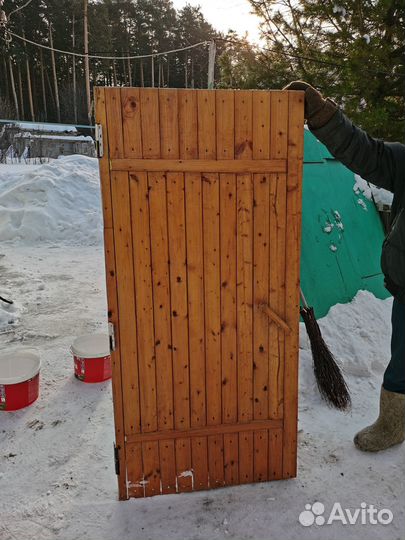 Дверь деревянная бу