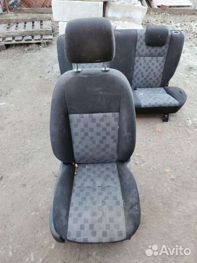 Дверная карта правая Ford focus 2 Купе