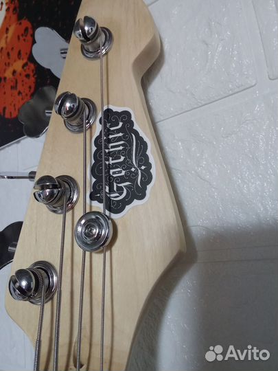 Бас гитара Presicion Bass (новая)