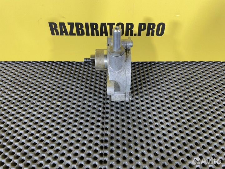 Насос вакуумный