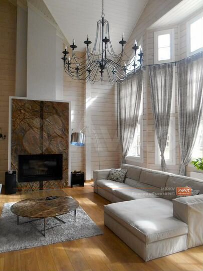 Дом 333 м² на участке 32 сот.