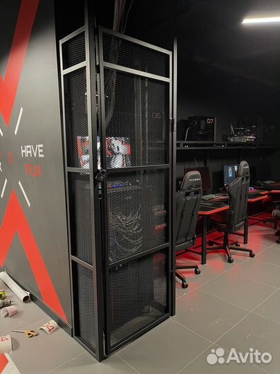 Стеллажи каркасы столы из металла на заказ