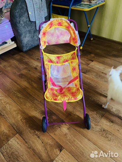 Коляска для кукол