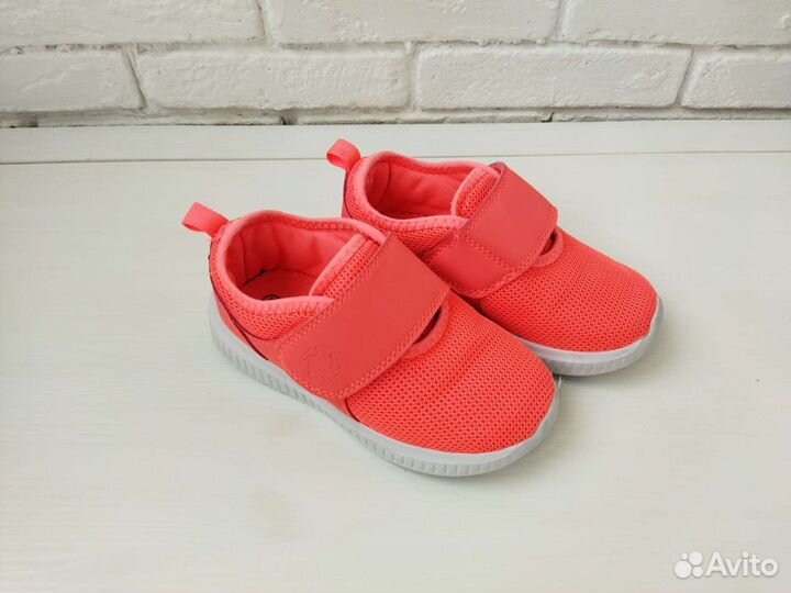 Кроссовки тапочки сандалии обувь для девочки
