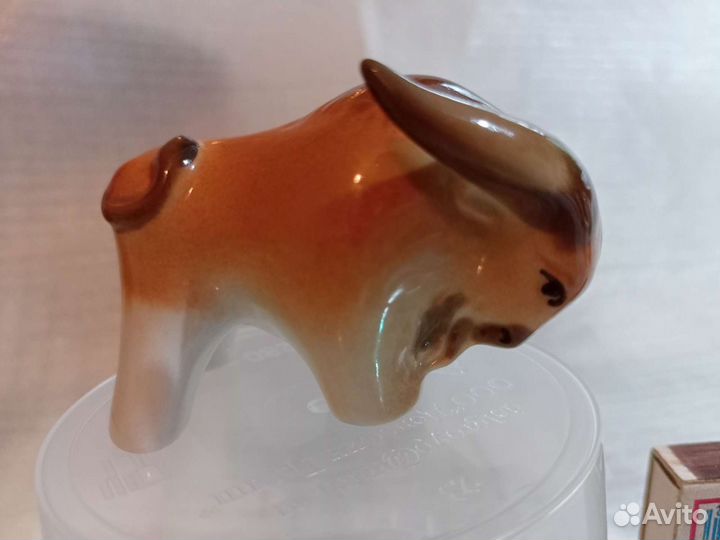 Бык лфз, статуэтка фарфоровая