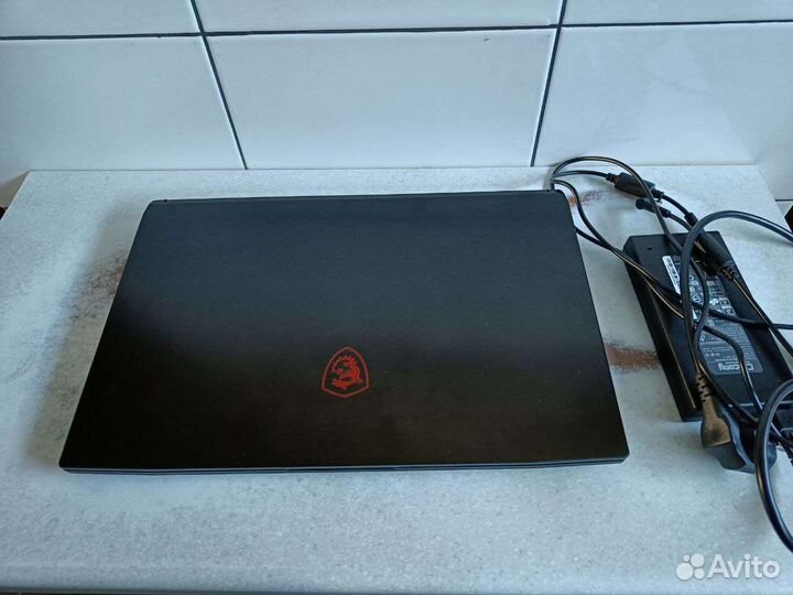 Игровой ноутбук msi