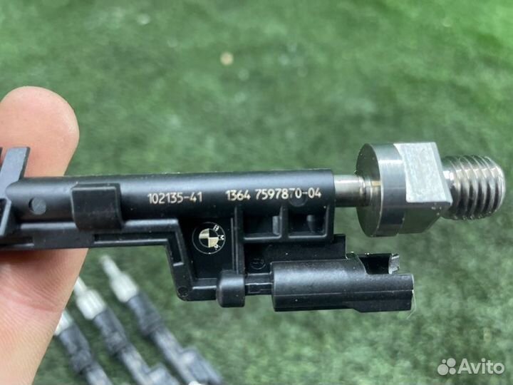 Форсунка топливная Bmw 3 F30 N20B20 2011