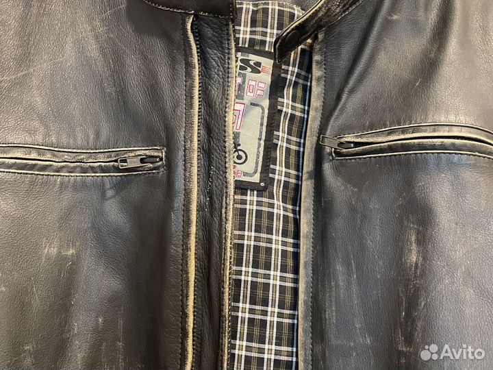 Мотокуртка кожаная