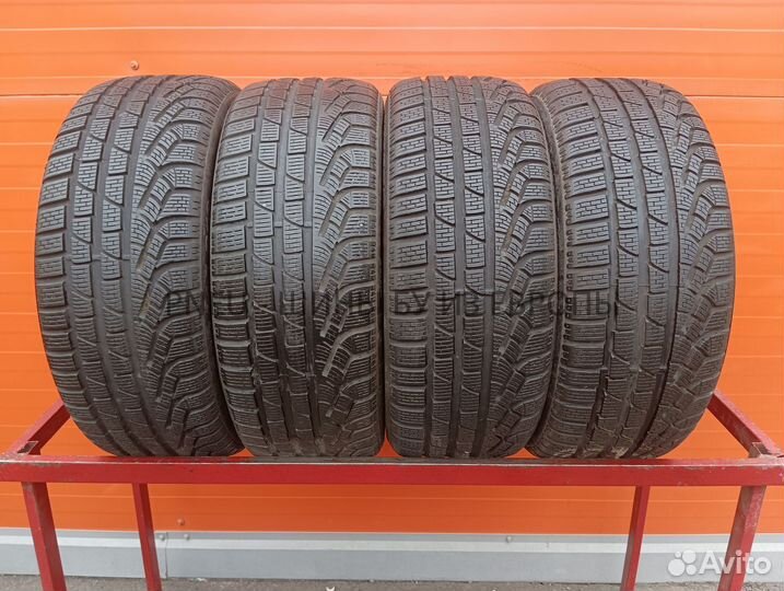 Pirelli Winter Sottozero 240 Serie II 235/45 R18 98V