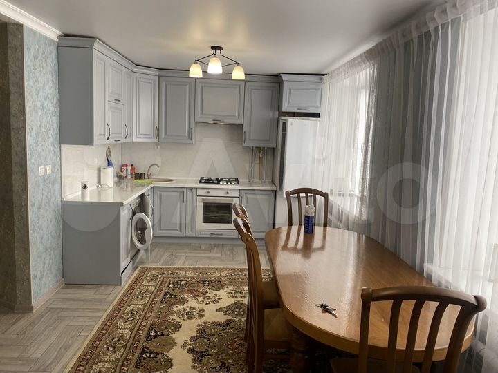 2-к. квартира, 55 м², 4/5 эт.