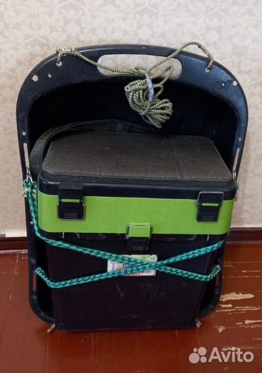 Рыбацкий ящик с волокушей