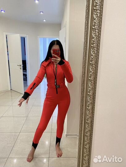 Лыжный комбинезон новый