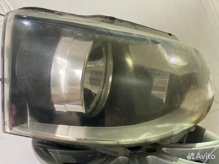 Фара volkswagen multivan T-5