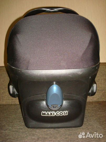 Автолюлька Maxi Cosi Cabrio fix (0+)