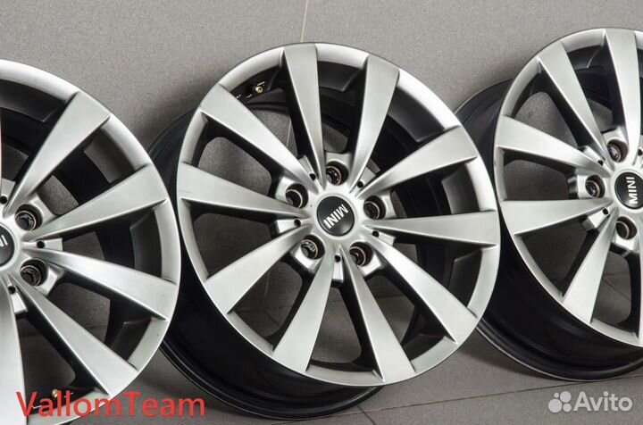 Лот UP4587395 Фирменные 17-е диски motec