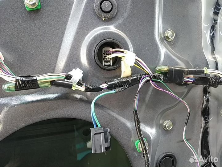 Стеклоподъемник электр. передний правый Toyota Cam