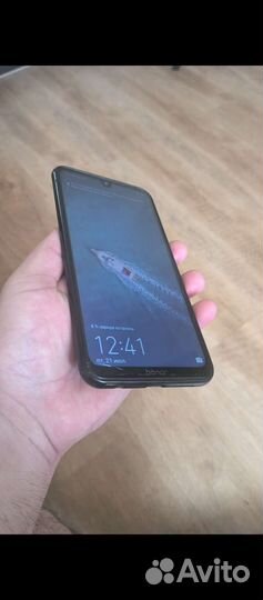 Телефон Huawei 8x max