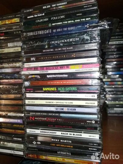 Фирменные CD Kiss, Madonna, Aerosmith