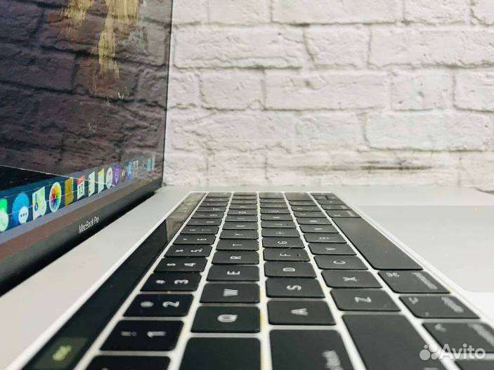Apple MacBook Pro 15 2017 c Touch Bar/SSD 500GB